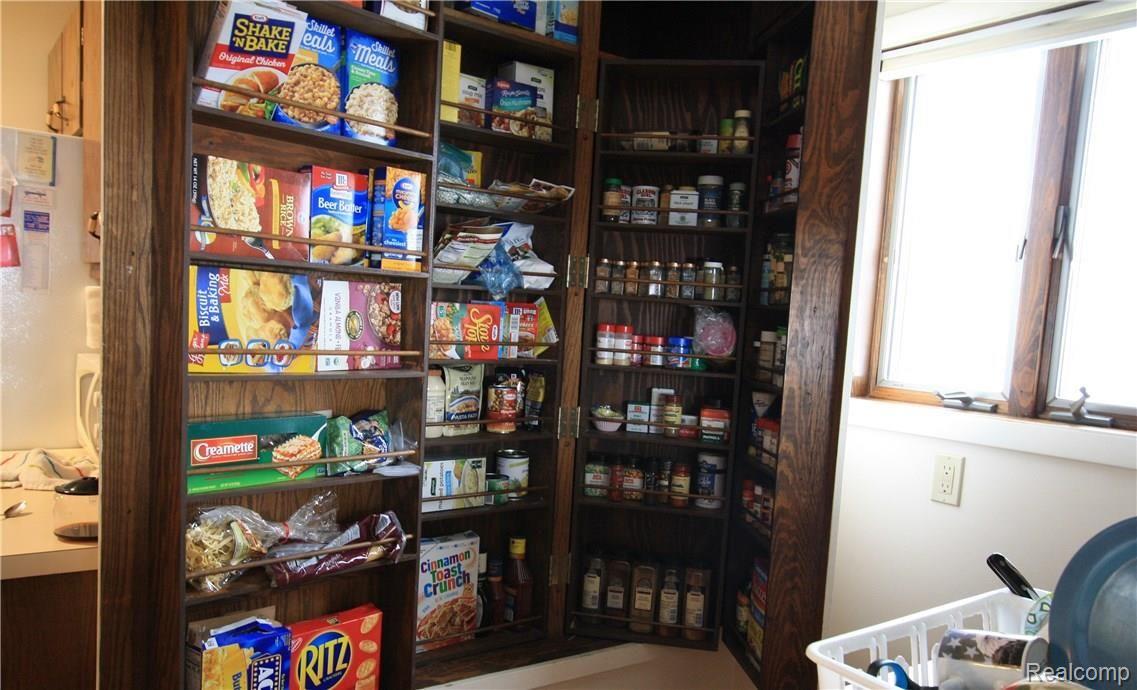 6547 Richfield Road Flint, MI 48506 - Photo 12 of 24 Richfield 021.JPG