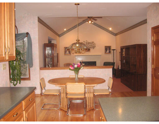 10 Franklin Springs Road Franklin, MA 02038 - Photo 7 of 15 Gallery Image 7
