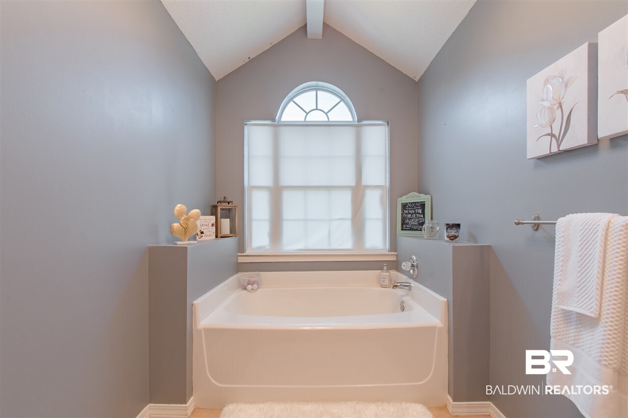 101 Raphael Semmes Drive West Daphne, AL 36527 - Photo 35 of 45