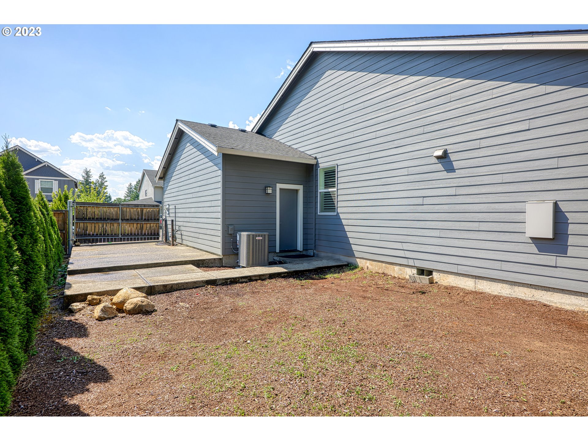 16316 Kitty Hawk Avenue Oregon City, OR 97045 - Photo 24 of 29 a view of a backyard