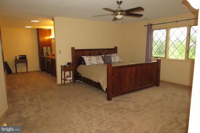 3885 Roundtree Road Jefferson, MD 21755 - Photo 15 of 26 Bedroom (Master)