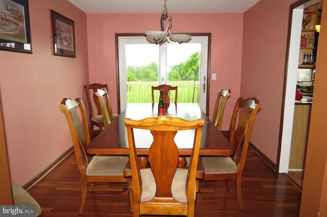 3885 Roundtree Road Jefferson, MD 21755 - Photo 8 of 26 Dining Room