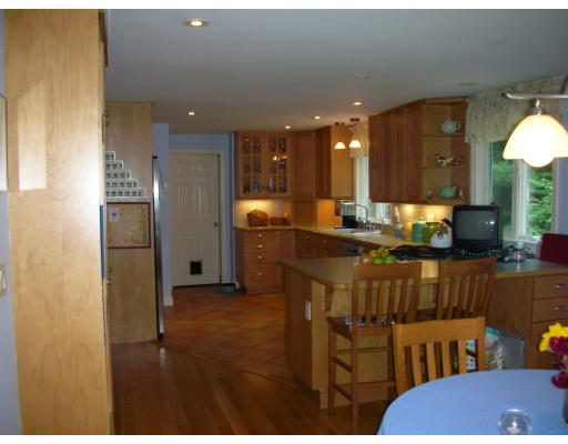 34 Pondview Road Sudbury, MA 01776 - Photo 7 of 16