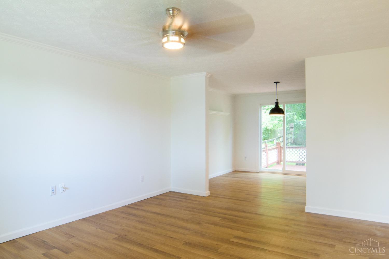12115 Pippin Road Cincinnati, OH 45251 - Photo 8 of 41 Gallery Image 8