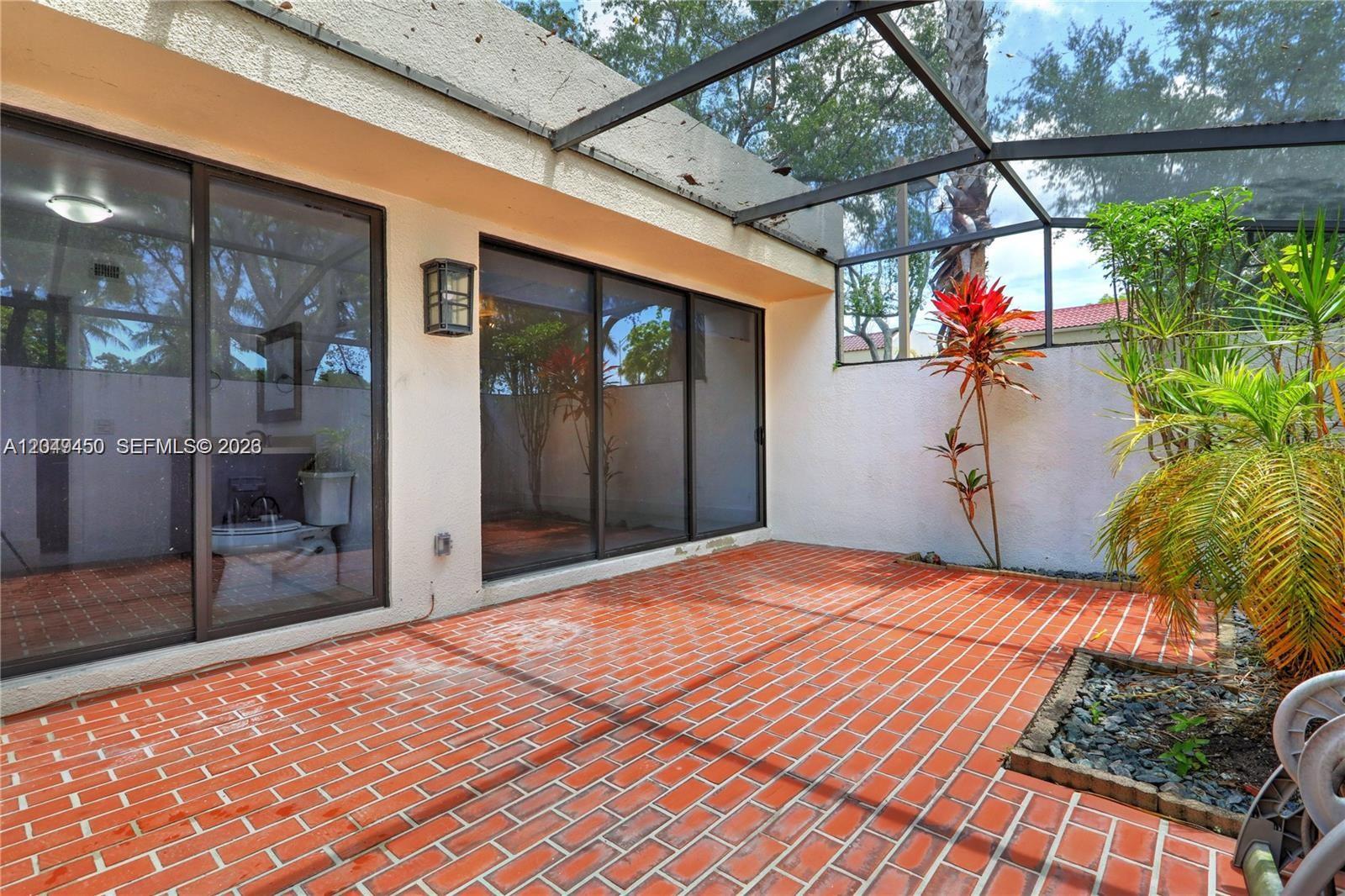 8124 Southwest 87th Terrace Miami, FL 33143 - Photo 28 of 44
