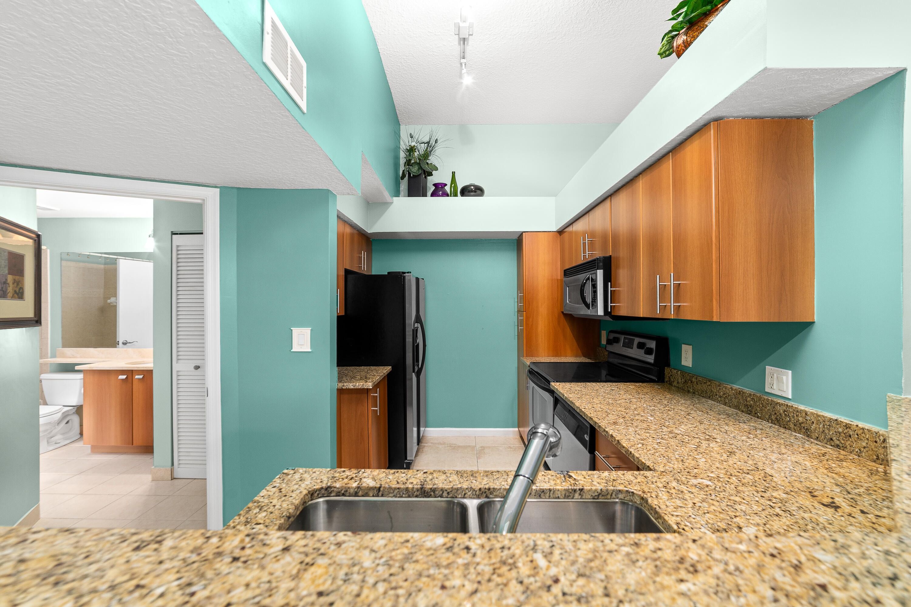 1205 Crystal Way, Unit D Delray Beach, FL 33444 - Photo 15 of 28 _DSC3505