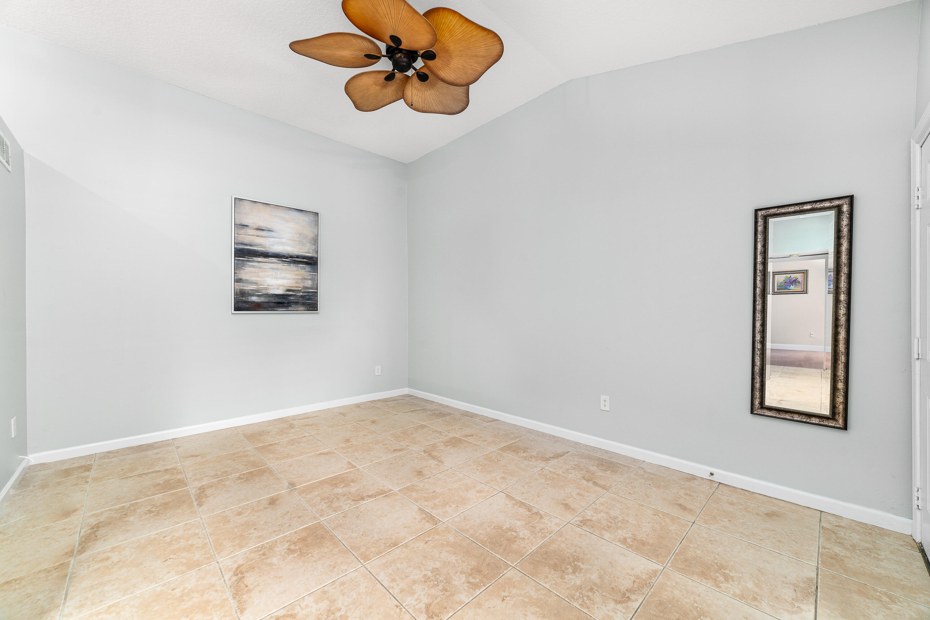 1205 Crystal Way, Unit D Delray Beach, FL 33444 - Photo 10 of 28 _DSC3407