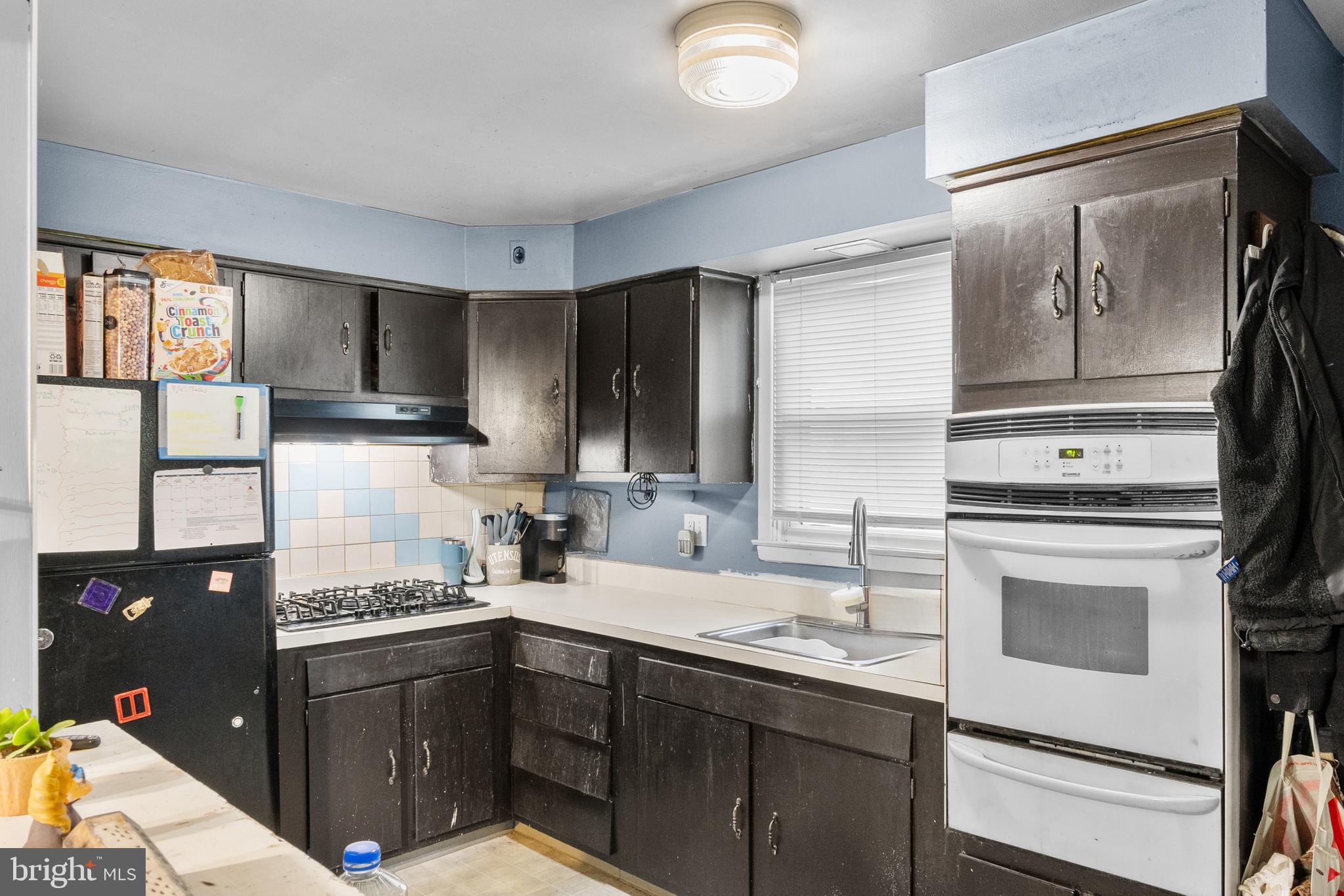 1202 Oak Lane Brookhaven, PA 19015 - Photo 15 of 44