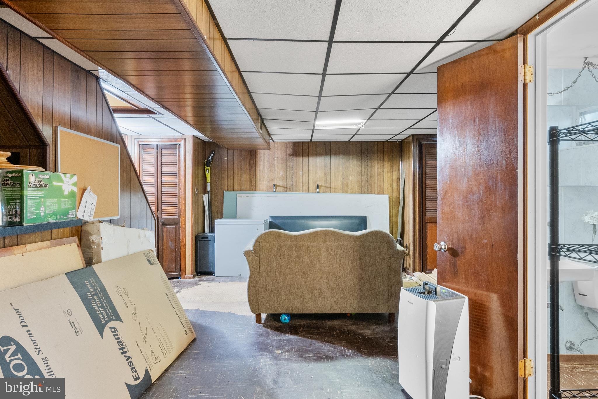 1202 Oak Lane Brookhaven, PA 19015 - Photo 31 of 44