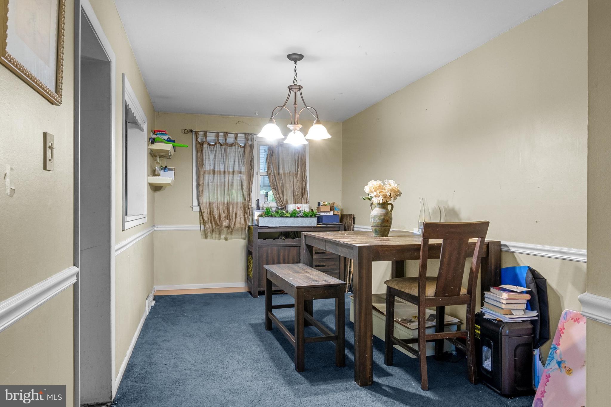 1202 Oak Lane Brookhaven, PA 19015 - Photo 8 of 44