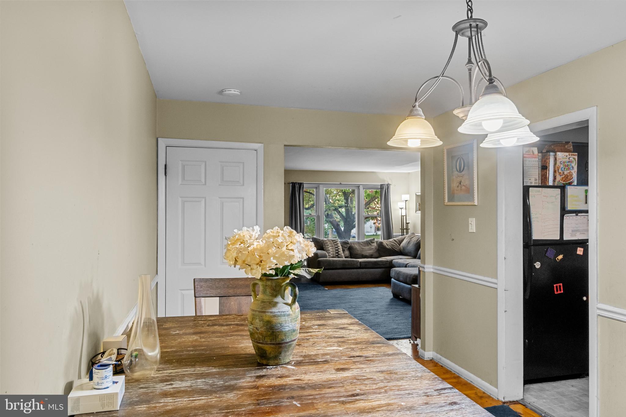 1202 Oak Lane Brookhaven, PA 19015 - Photo 9 of 44