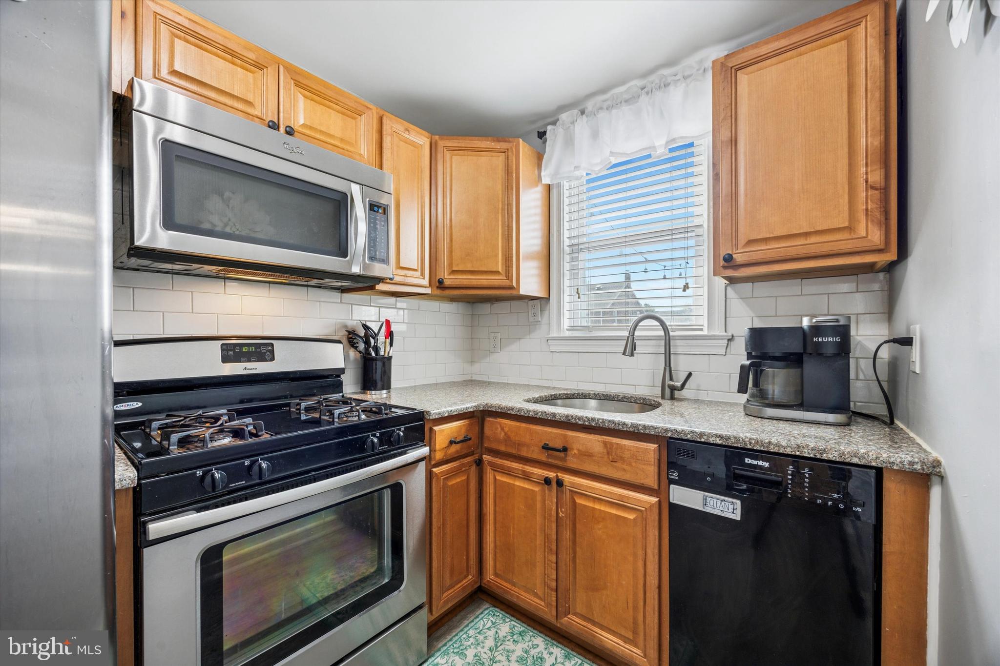 629 Braxton Road Ridley Park, PA 19078 - Photo 9 of 33 Gallery Image 9