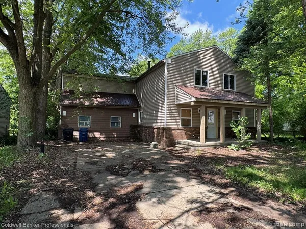 $269,000 | 12031 Centralia, Redford, MI 48239