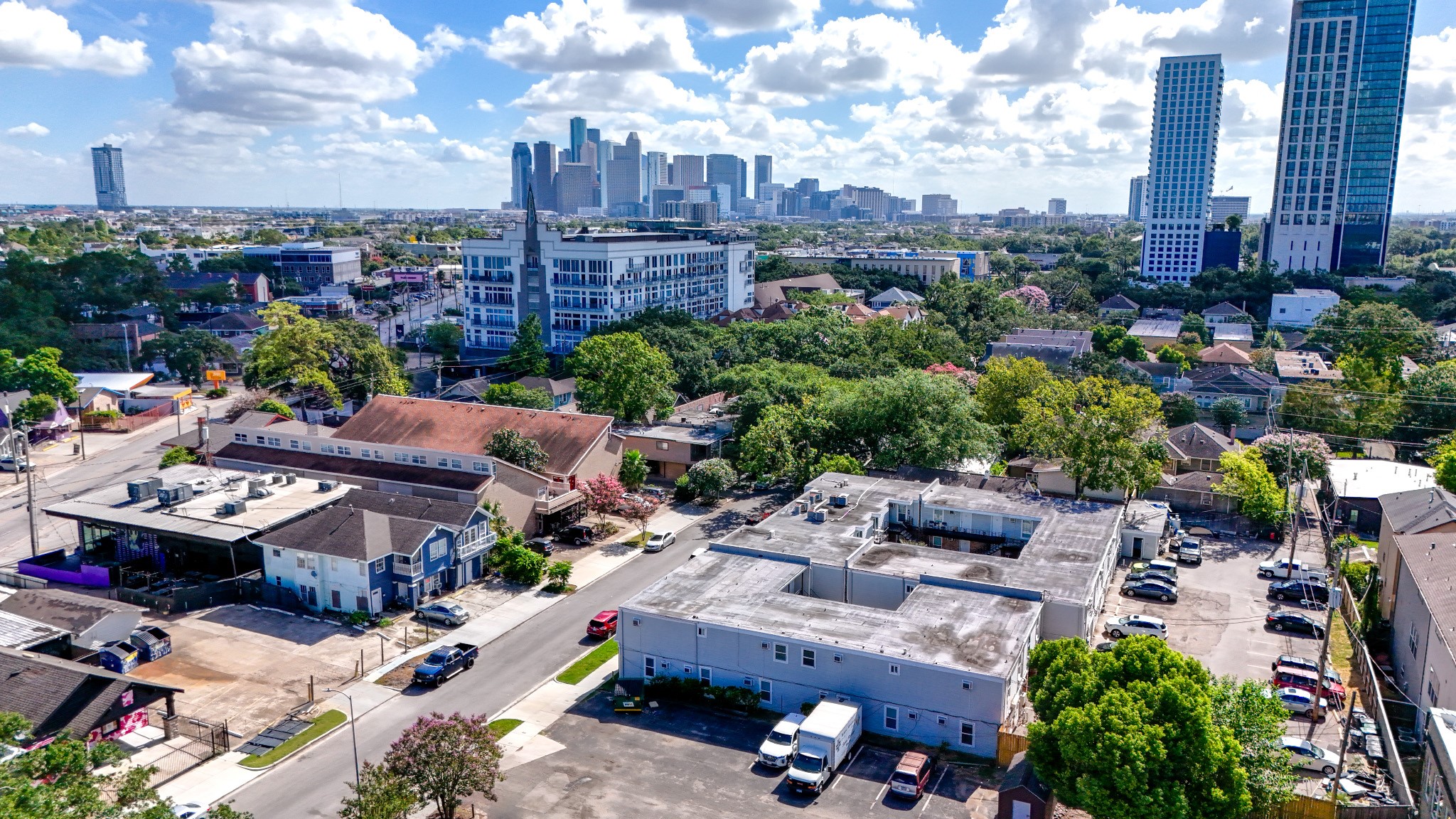 1419 Hawthorne Street, Unit 22 Houston, TX 77006 - Photo 22 of 27