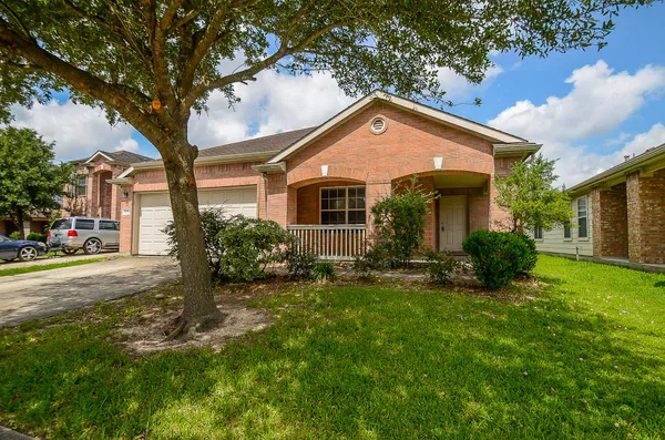 $1,750 | 11711 Wainscot Court, Houston, TX 77038