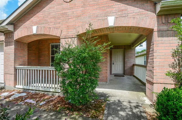 $1,750 | 11711 Wainscot Court, Houston, TX 77038