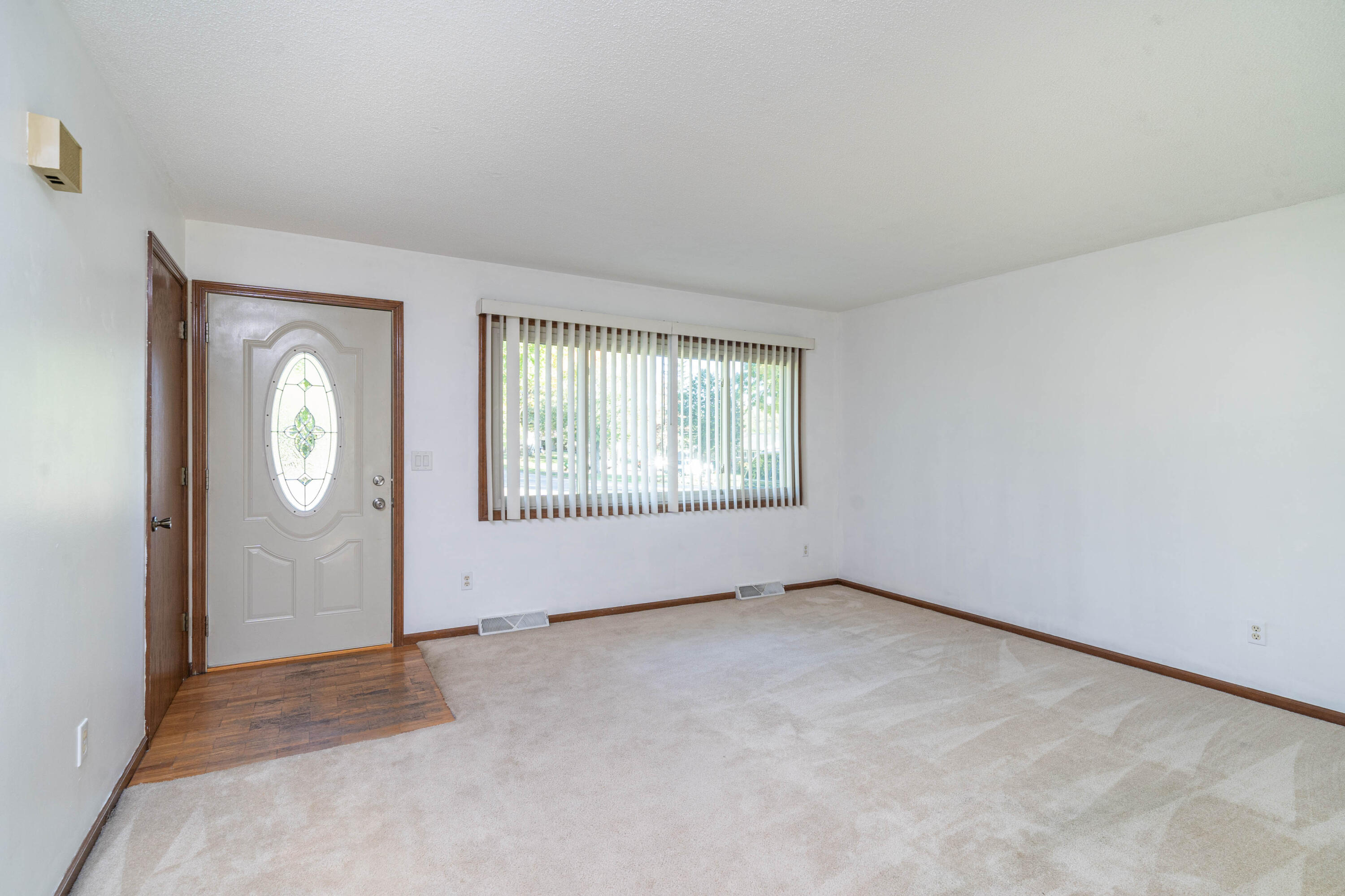 14501 Stone Jug Road Battle Creek, MI 49015 - Photo 2 of 15 14501 Stonejug Rd (4 of 15)