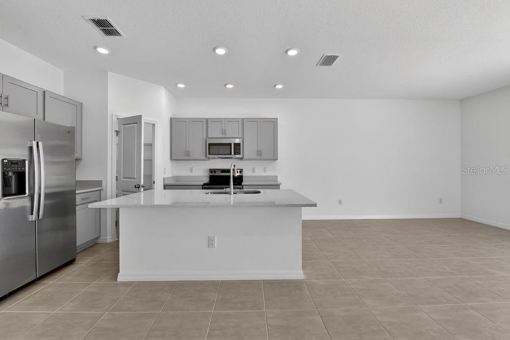 13223 Stable Place Parrish, FL 34219 - Photo 2 of 41