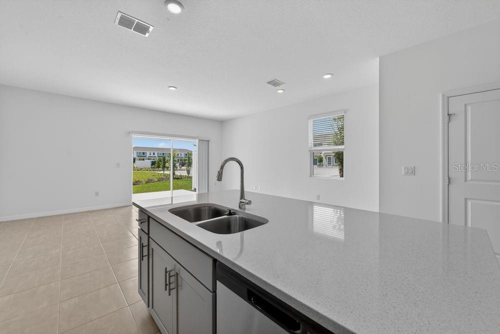 13223 Stable Place Parrish, FL 34219 - Photo 4 of 41