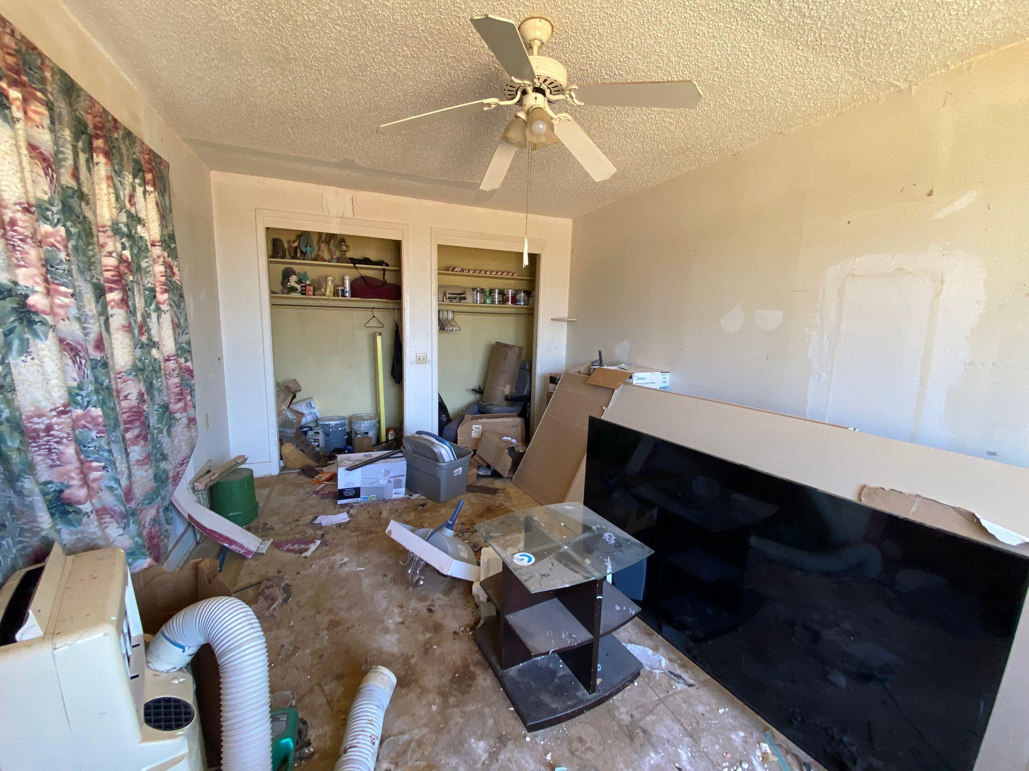 527 51st Street Lubbock, TX 79404 - Photo 9 of 25 9