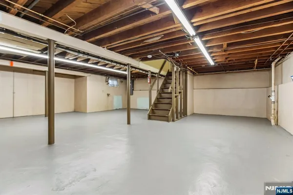 $540,000 | 59 Pershing Road, Clifton, NJ 07013