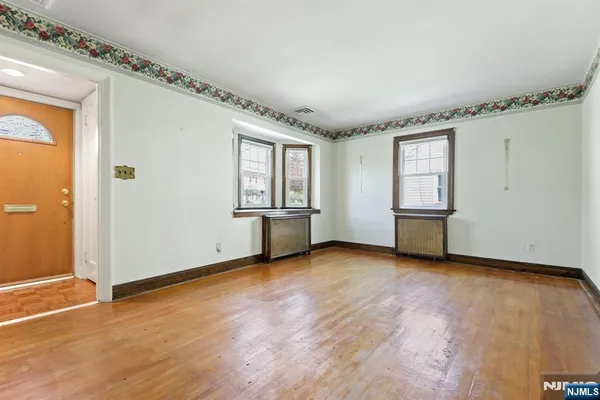 $540,000 | 59 Pershing Road, Clifton, NJ 07013
