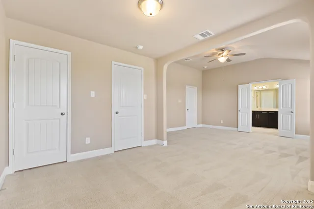 $2,100 | 2526 Gato Del Sol, San Antonio, TX 78245