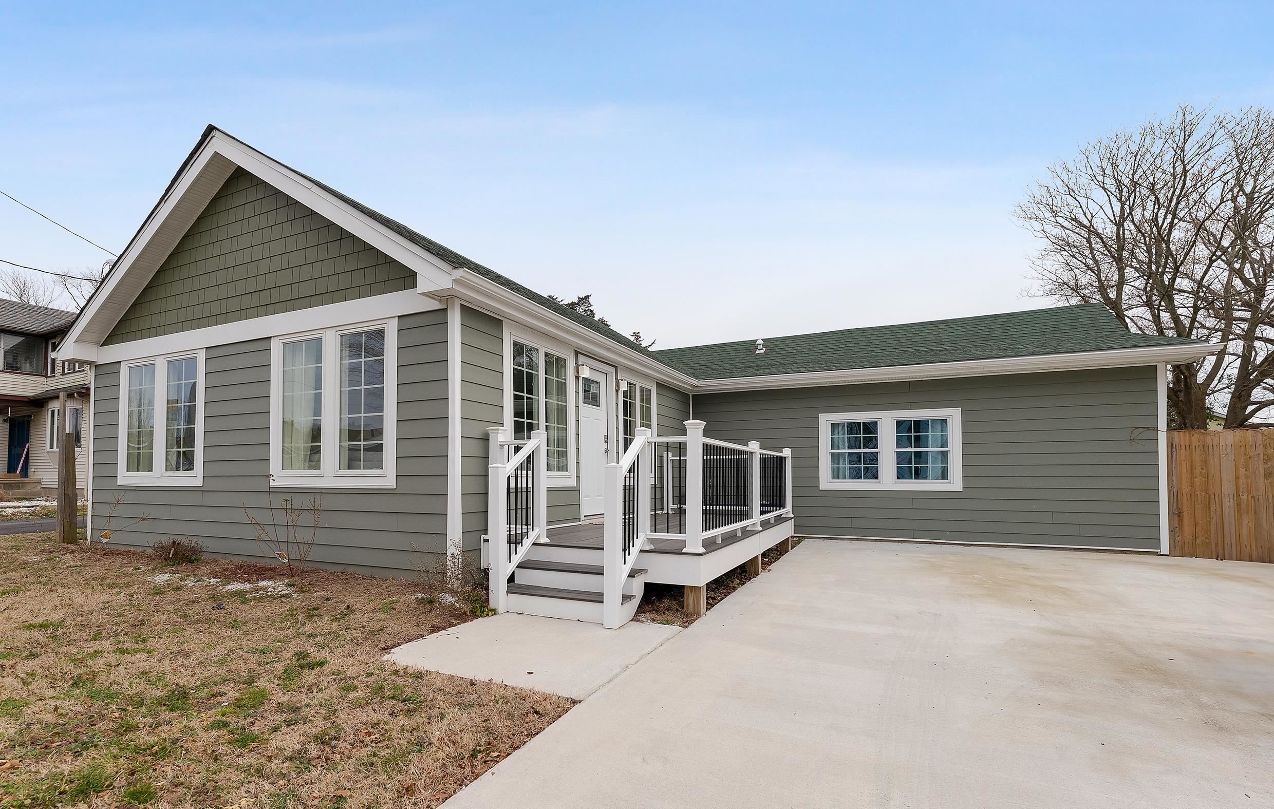 545 Seashore Road Erma, NJ 08204 - Photo 1 of 22