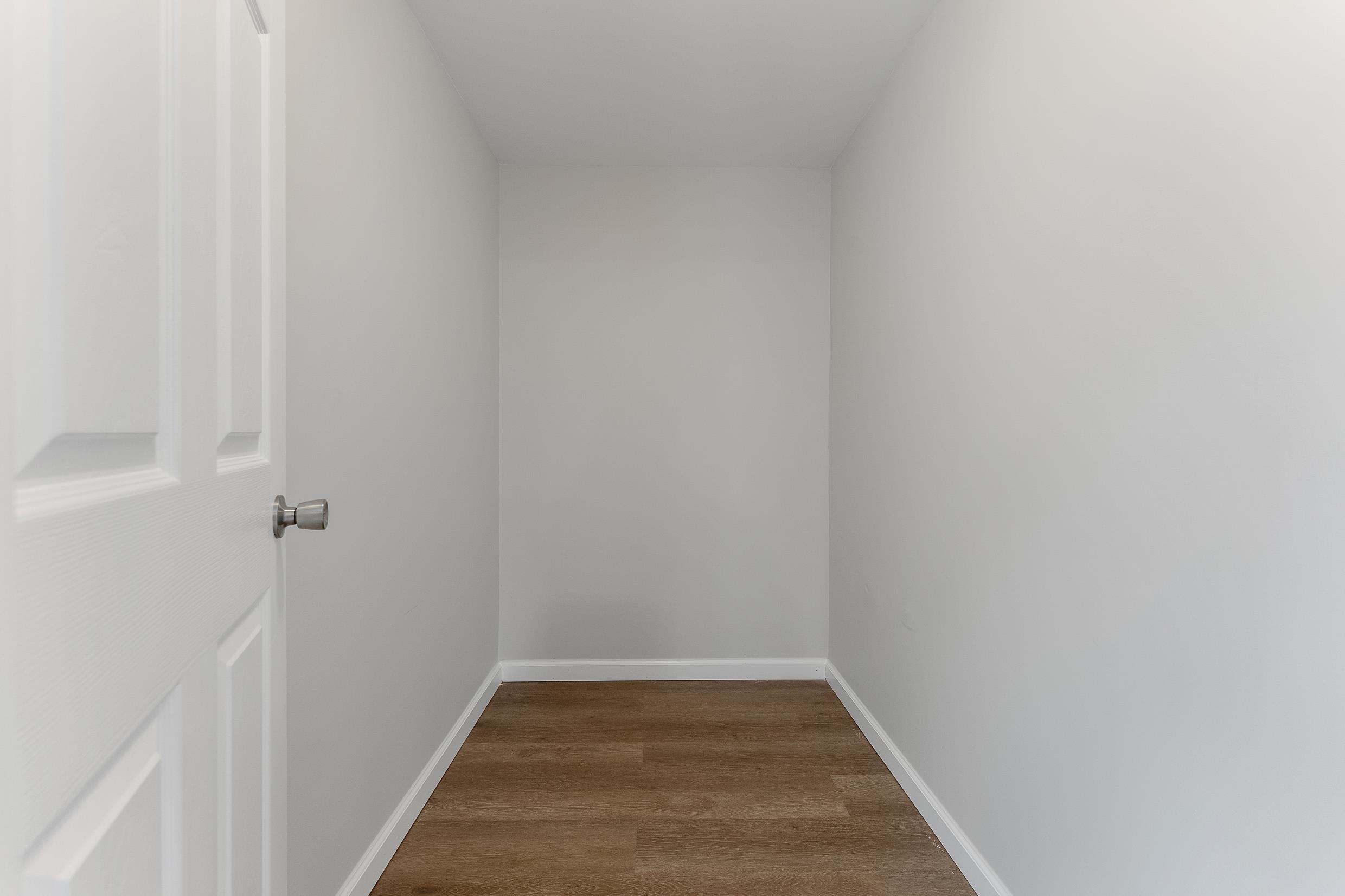 545 Seashore Road Erma, NJ 08204 - Photo 18 of 22 a view of a small space