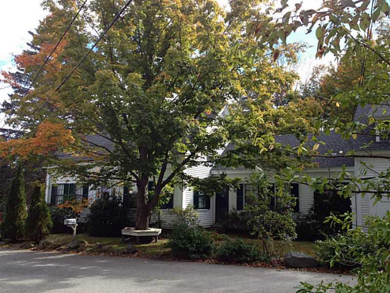 136 Pine Hill Road North Ogunquit, ME 03907 - Photo 2 of 35 Exterior Front.
