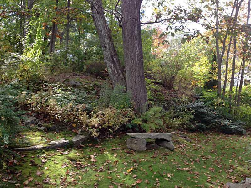 136 Pine Hill Road North Ogunquit, ME 03907 - Photo 31 of 35 Yard/Garden.
