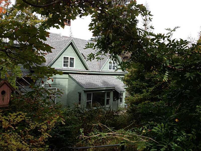 136 Pine Hill Road North Ogunquit, ME 03907 - Photo 32 of 35 Exterior Back.