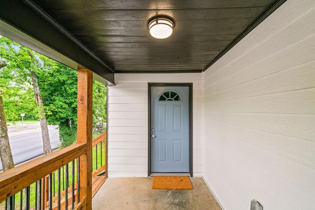 1409 Maple Avenue Southwest Rome, GA 30161 - Photo 3 of 37