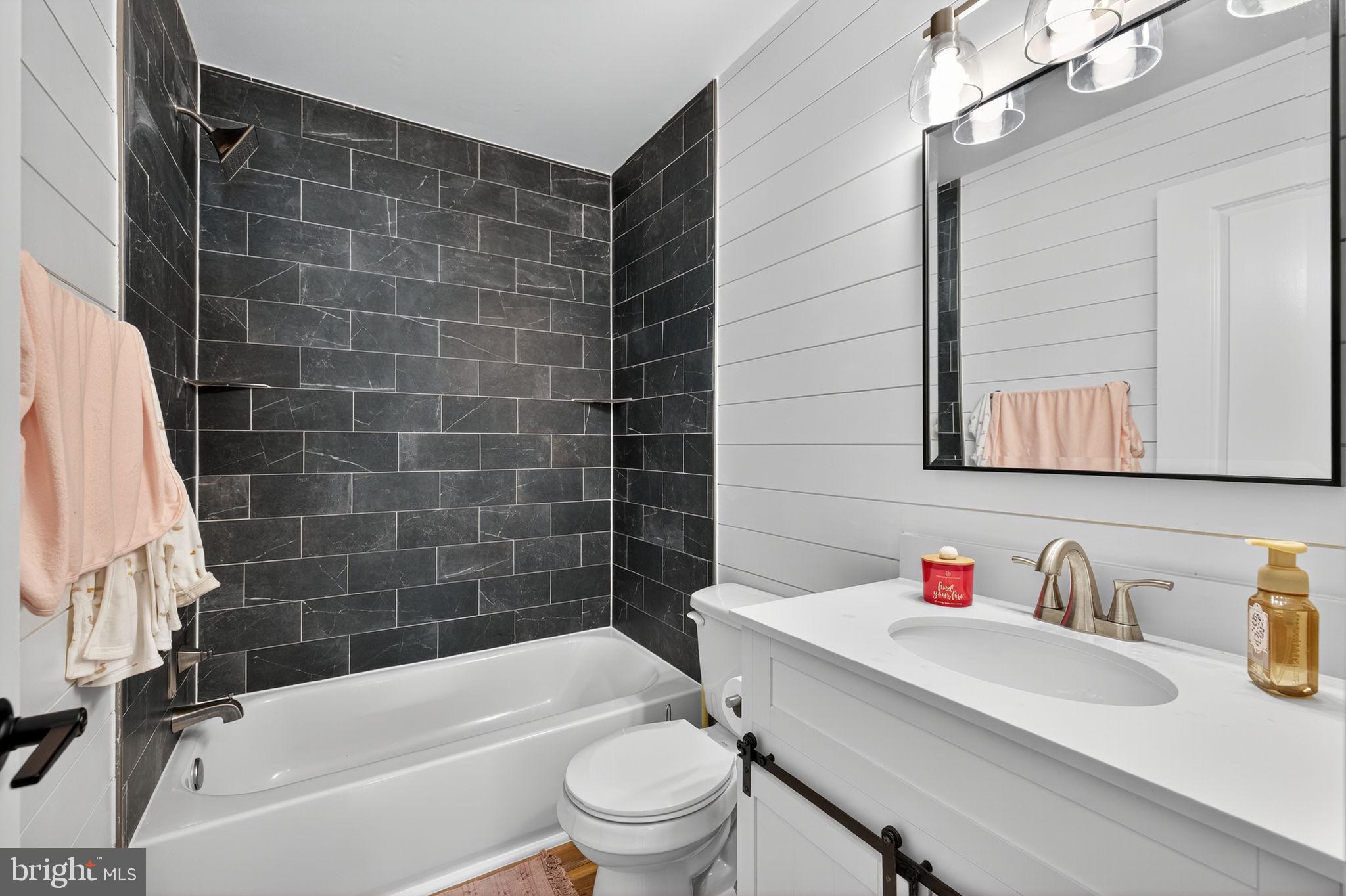 1418 Jordan Springs Road Stephenson, VA 22656 - Photo 5 of 62 Gallery Image 5
