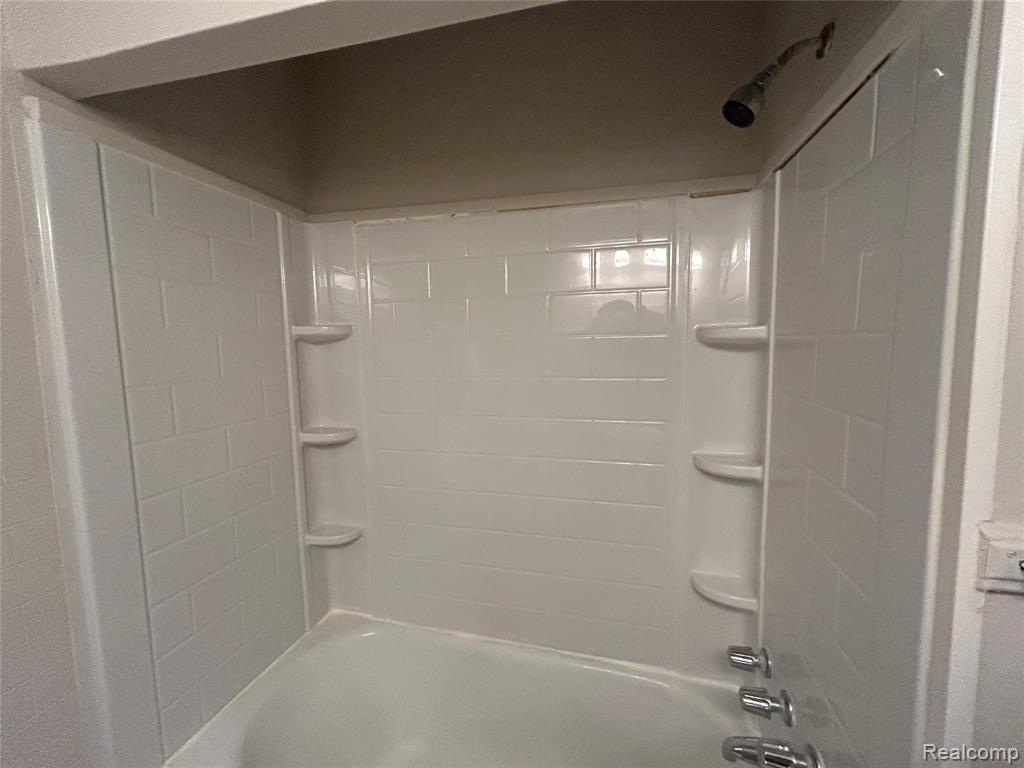 4401 Buckingham Detroit, MI 48224 - Photo 19 of 41