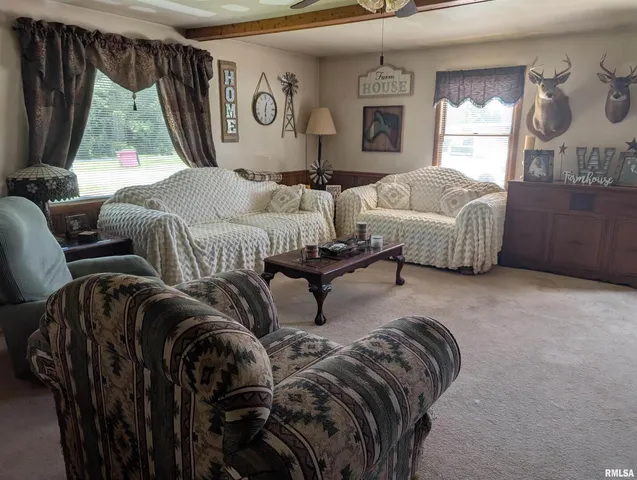 $299,000 | 340 Dameron Lane, Vienna, IL 62995