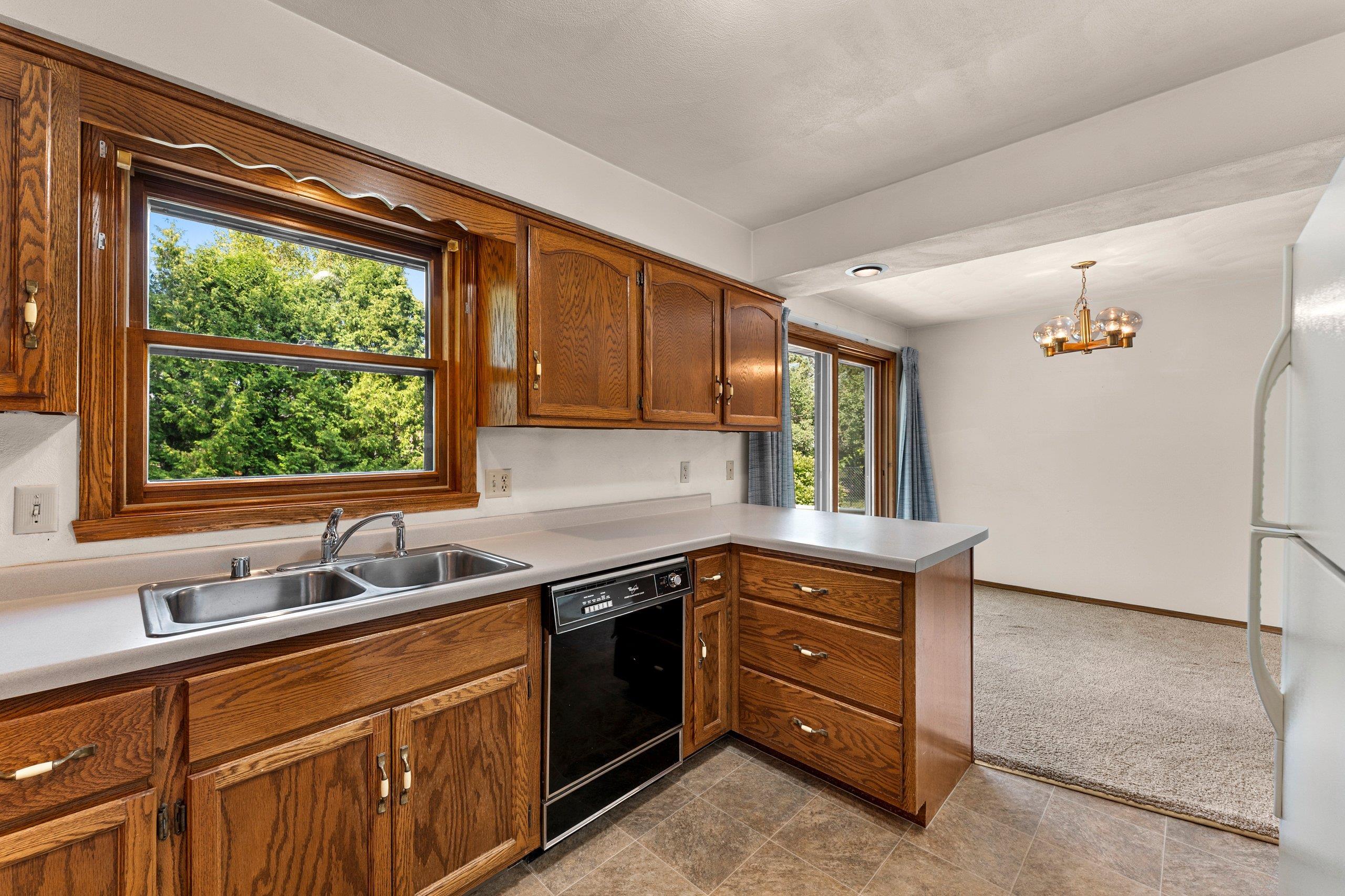 4718 Periwinkle Court Appleton, WI 54914 - Photo 17 of 49 Gallery Image 17