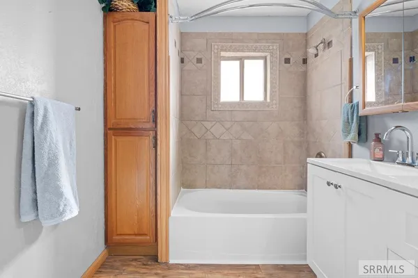 $540,000 | 1225 North 885 East, Shelley, ID 83274