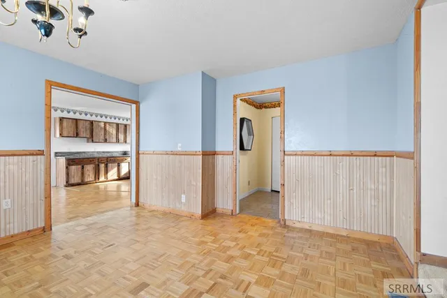 $550,000 | 1225 North 885 East, Shelley, ID 83274