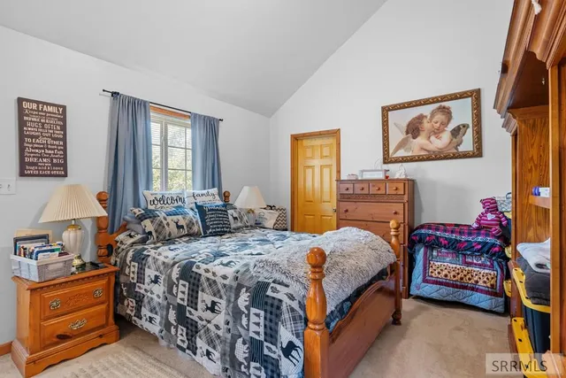 $550,000 | 1225 North 885 East, Shelley, ID 83274