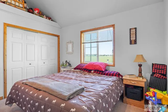 $550,000 | 1225 North 885 East, Shelley, ID 83274