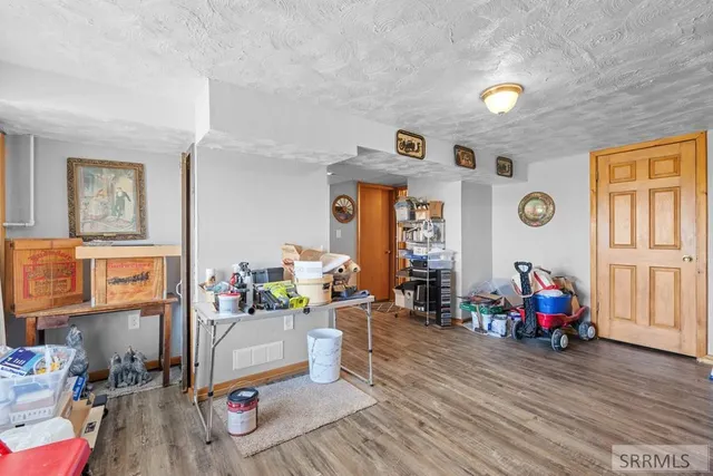 $550,000 | 1225 North 885 East, Shelley, ID 83274