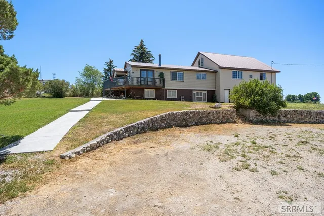 $550,000 | 1225 North 885 East, Shelley, ID 83274