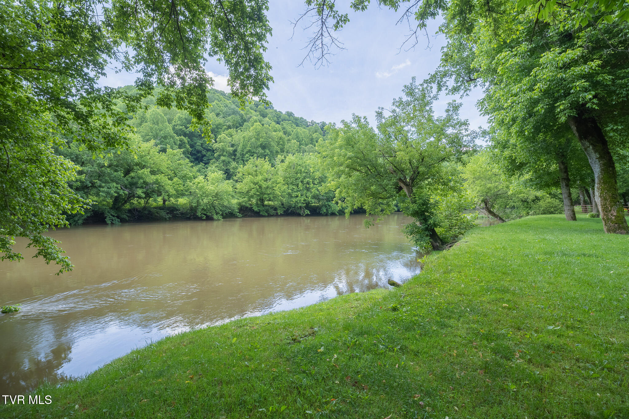 17088 North Fork River Road Abingdon, VA 24210 - Photo 87 of 102 _MG_5506-HDR