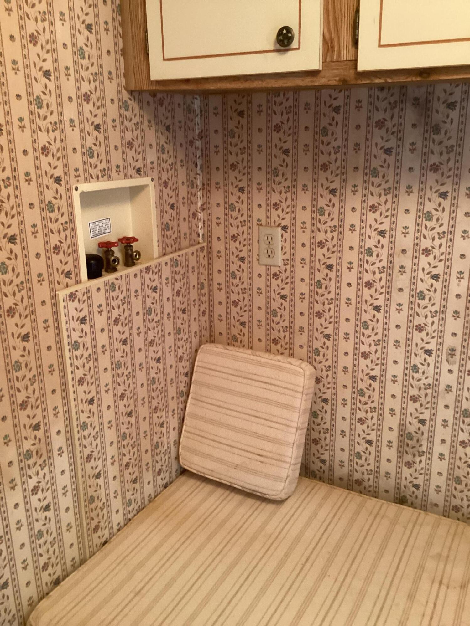 264 Mars Lane Key West, FL 33040 - Photo 15 of 19 IMG_6112