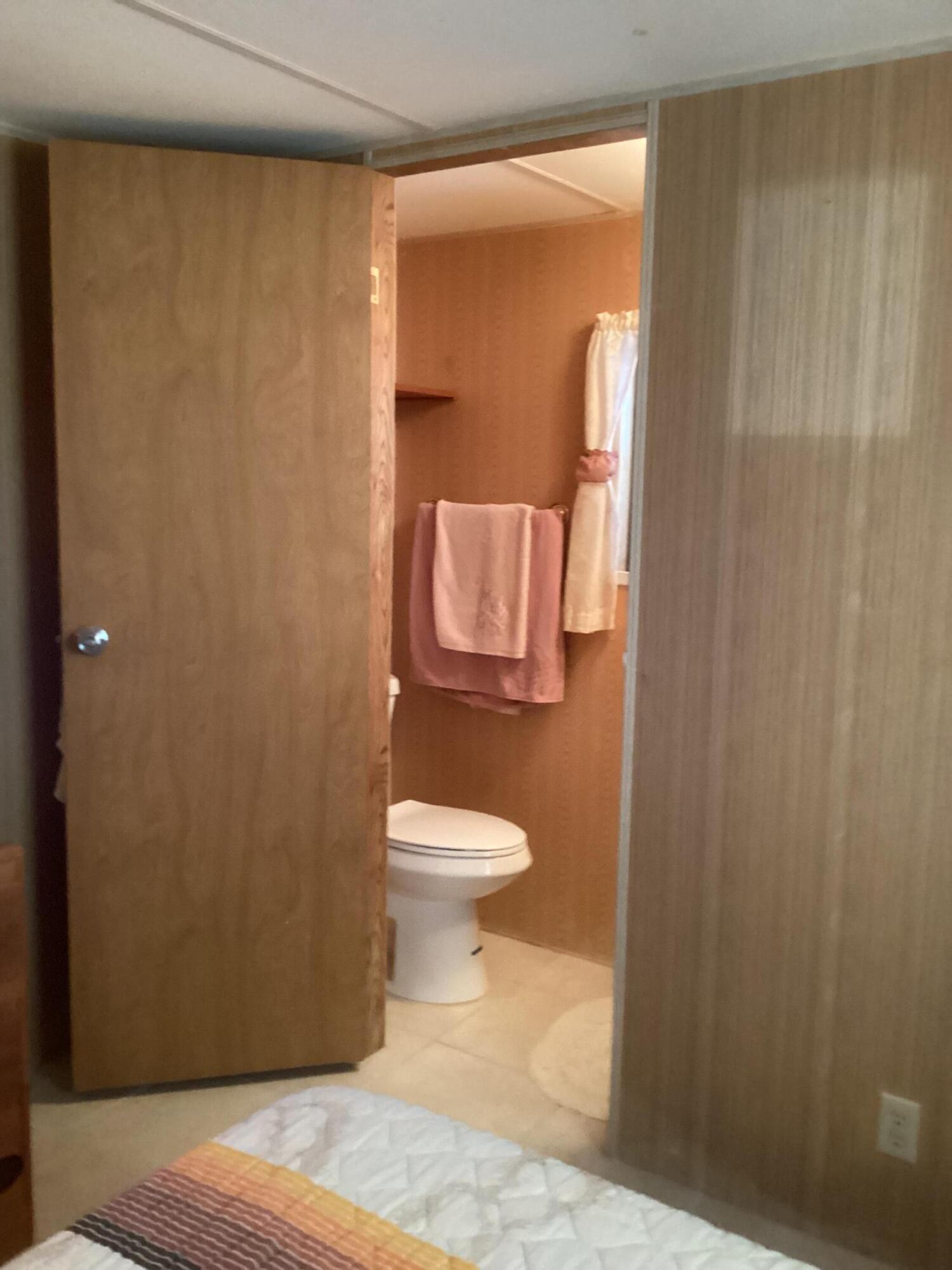 264 Mars Lane Key West, FL 33040 - Photo 18 of 19 IMG_6100