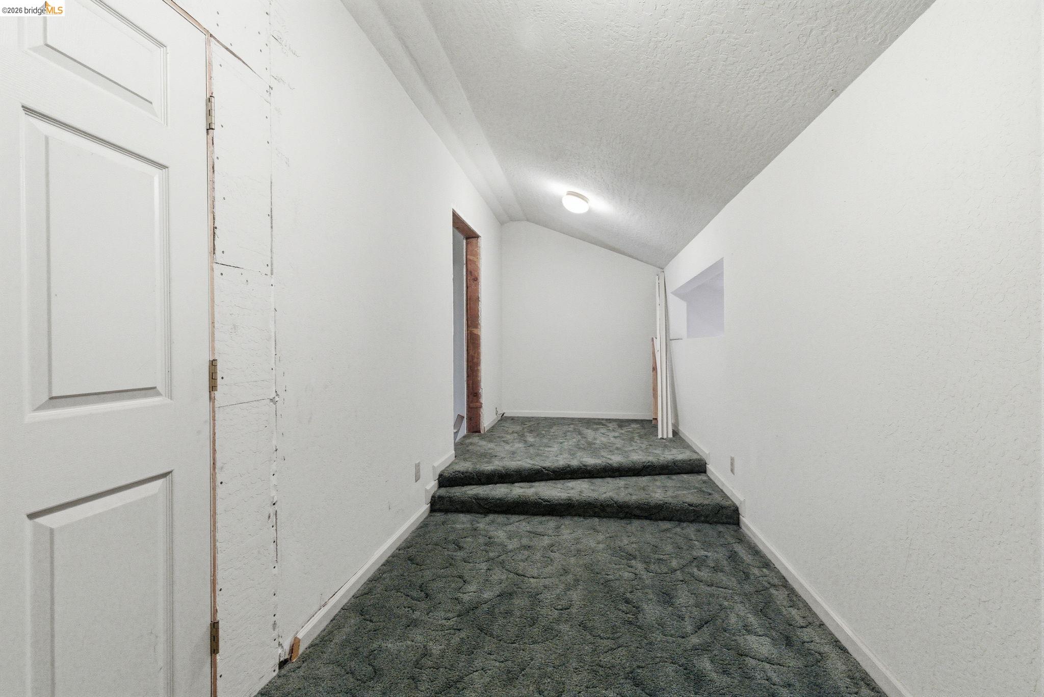 23608 Porcina Way Columbia, CA 95310 - Photo 25 of 51 a view of entryway