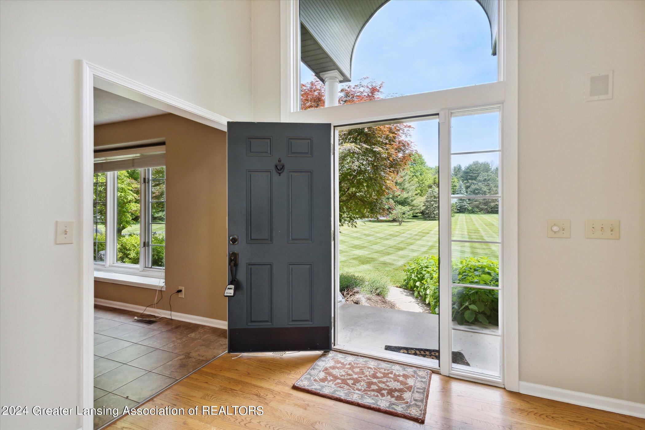 06-5123-Barton-Rd-Williamston-MI-48895-W
