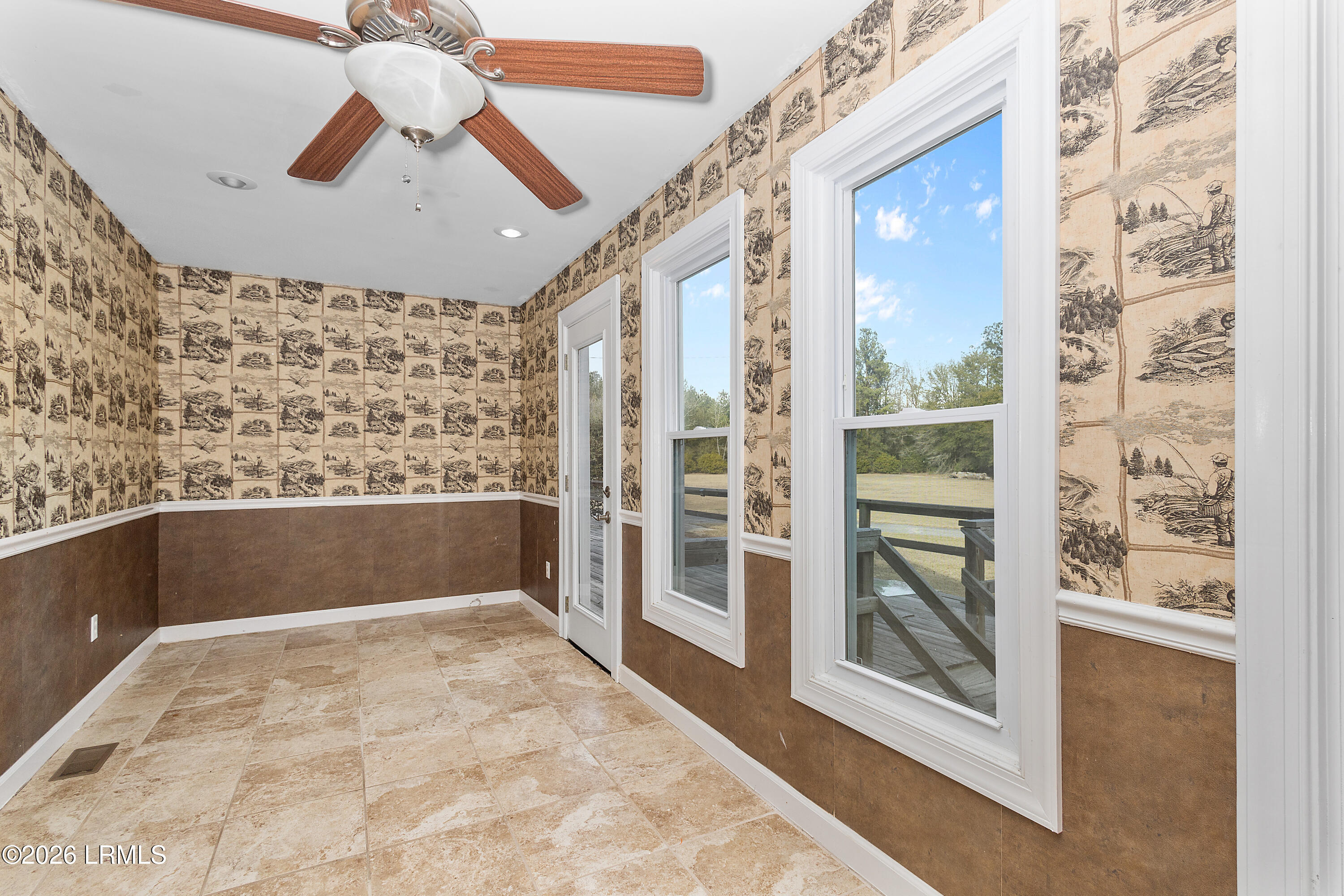 3039 Wolfe Creek Road Walterboro, SC 29488 - Photo 11 of 25 0I4A2779