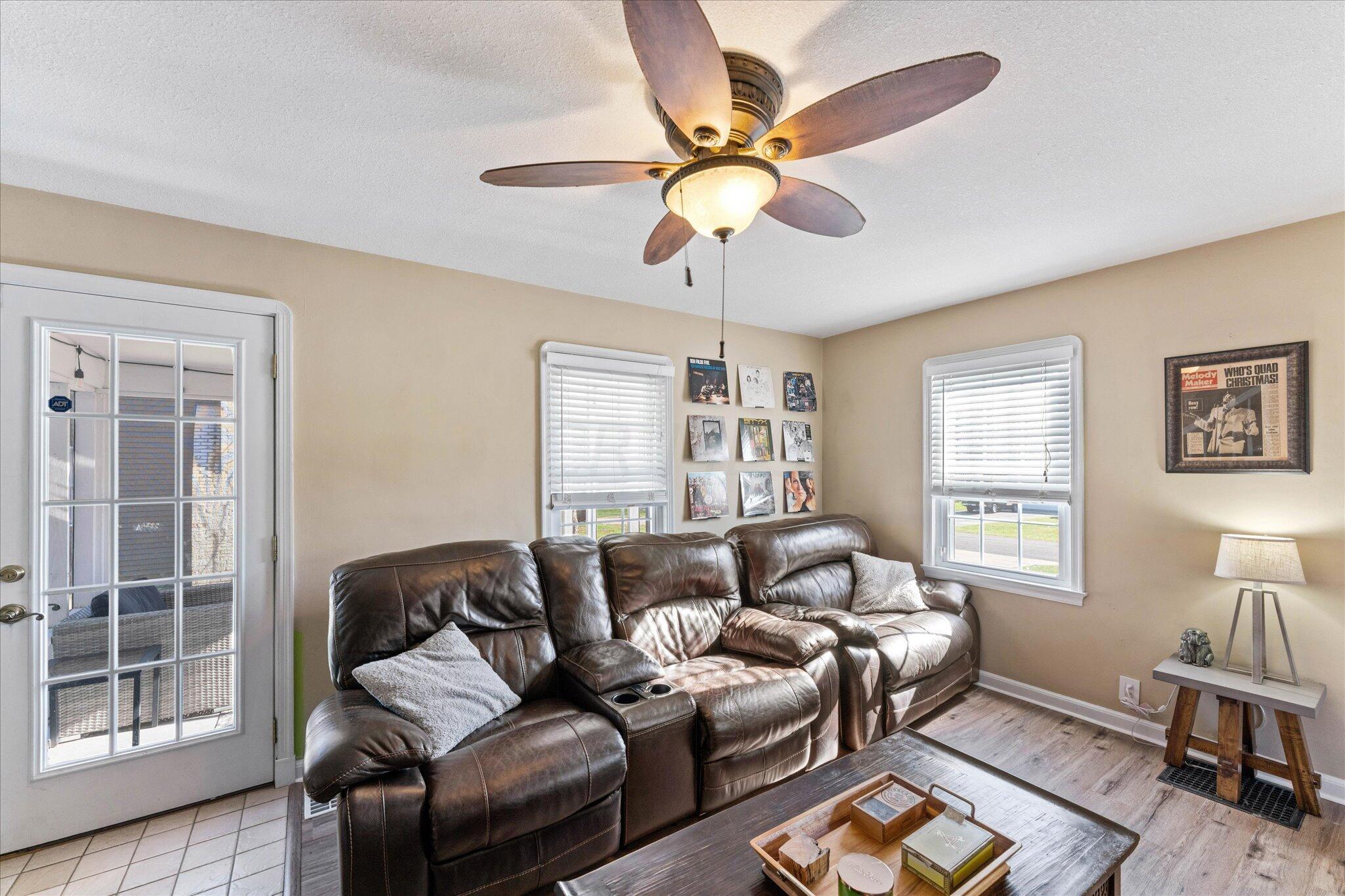 316 Stare Road Newark, OH 43055 - Photo 4 of 42 02-DSC07685